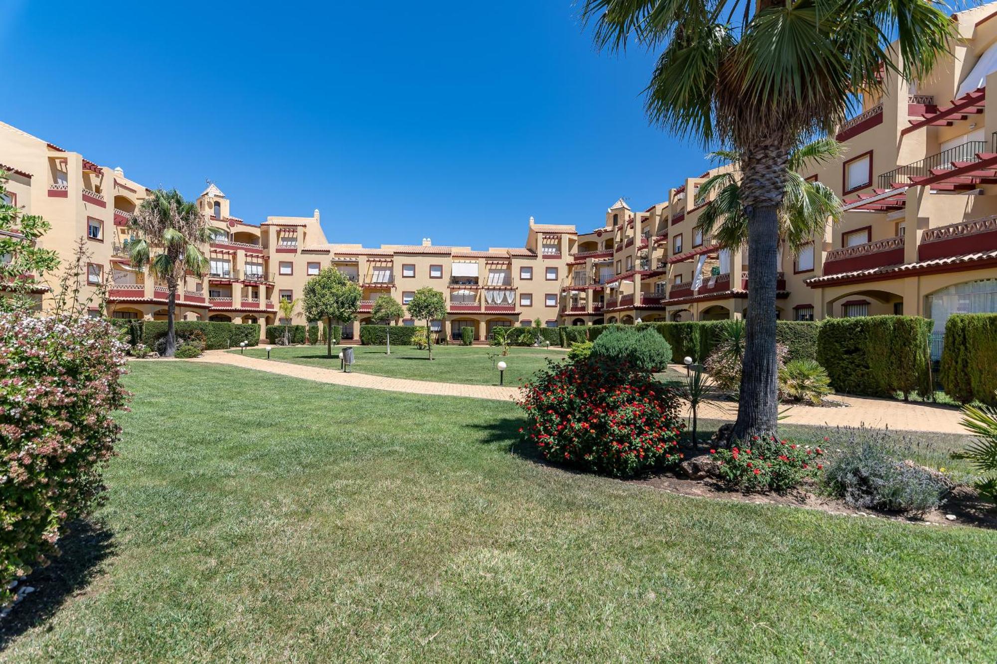 Apartment Albatros Golf I By H *